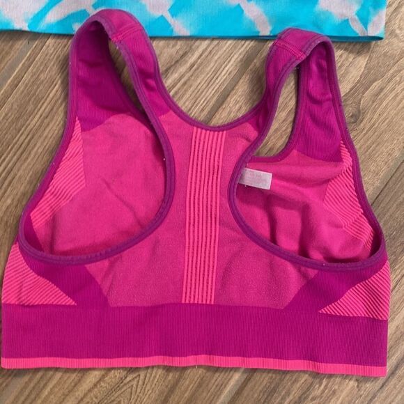 2- PINK sports bras- both size Medium - Picture 5 of 8
